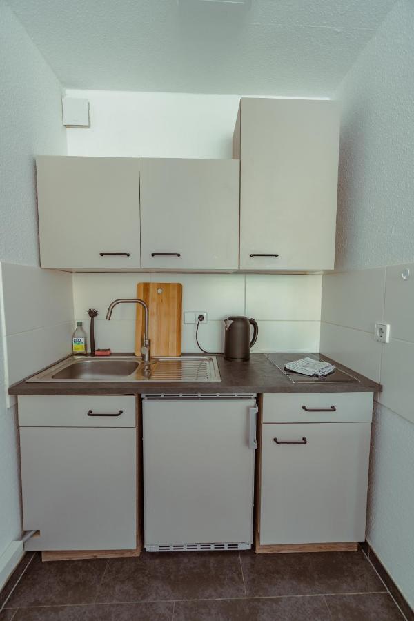 Studio Apartment Mit Parkplatz Oberesslingen Exterior foto