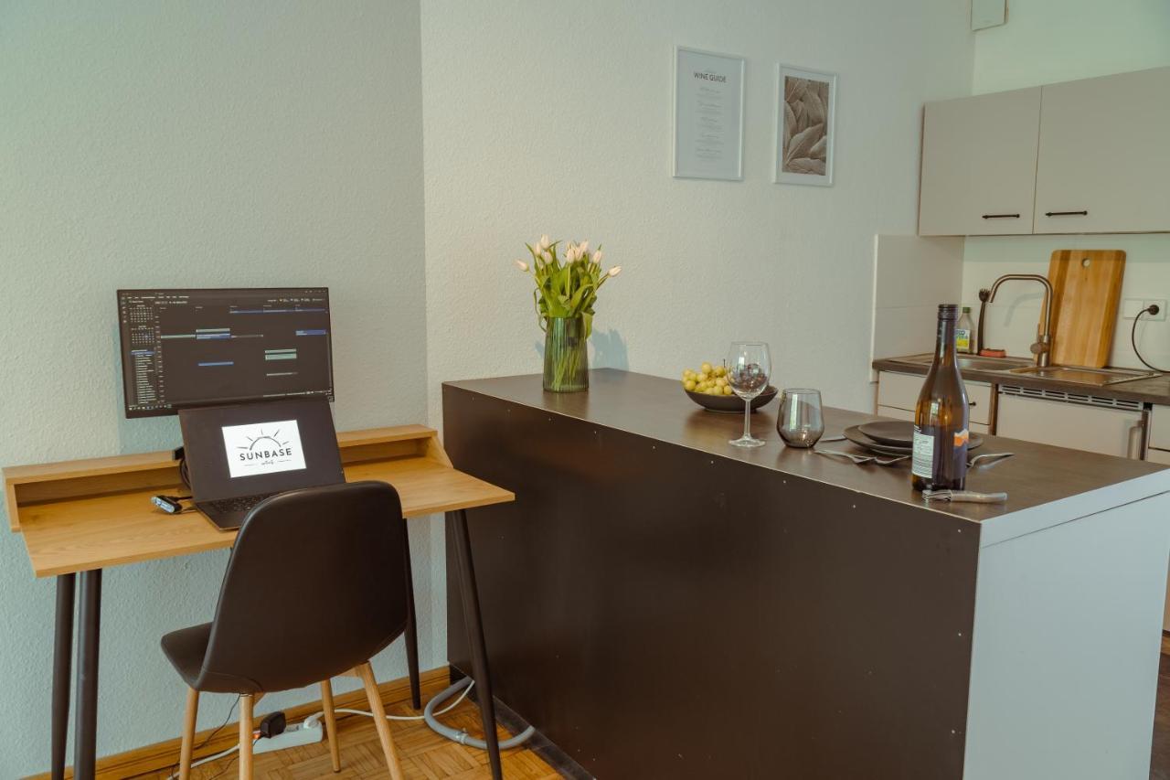 Studio Apartment Mit Parkplatz Oberesslingen Exterior foto